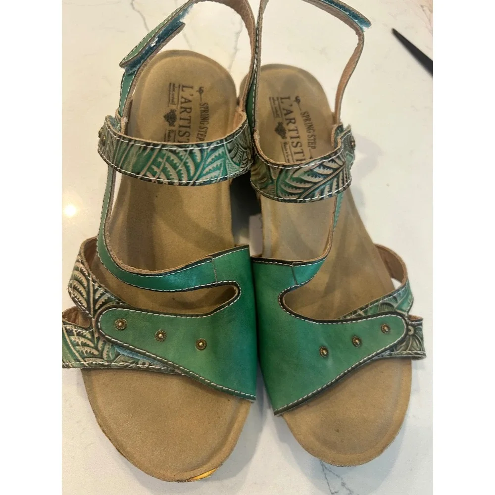 L'Artiste Quilana Sandals Green Leather Hand Painted Floral Wedge Boho Shoes 39